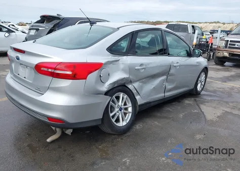 2016 Ford Focus Se z USA, uszkodzony, nr VIN 1FADP3F20GL271047